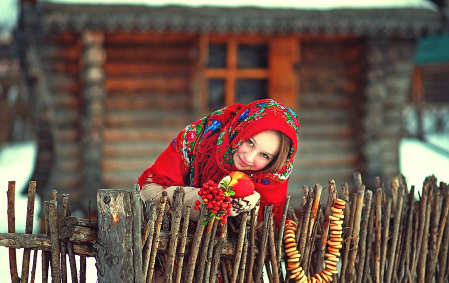 Sexy girl Women in Slavic costumes in Nizhny Novgorod